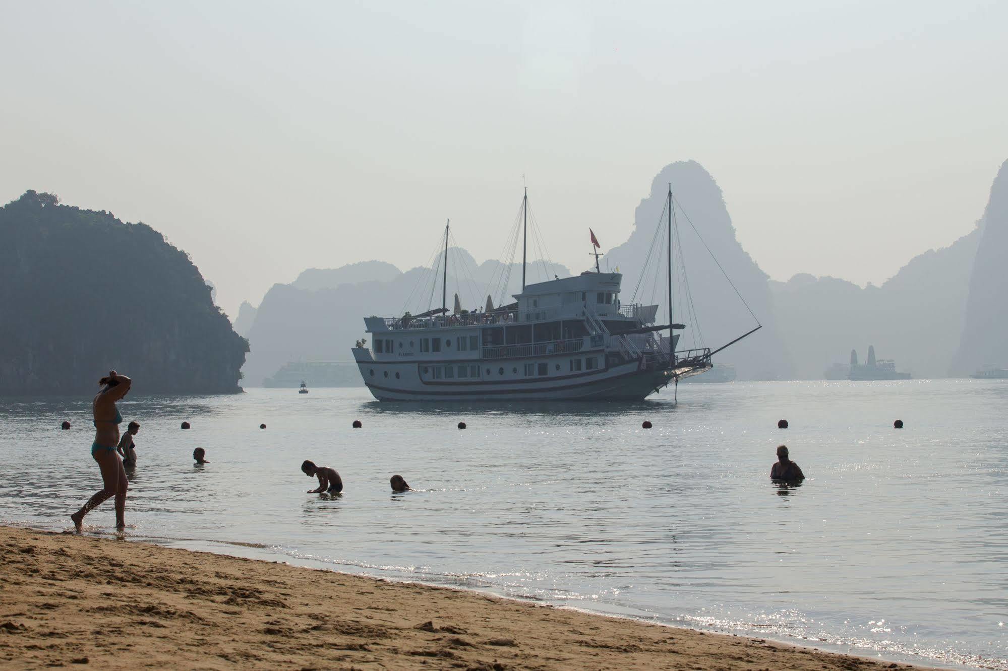 Flamingo Luxury Cruises Hotel Ha Long Exterior foto